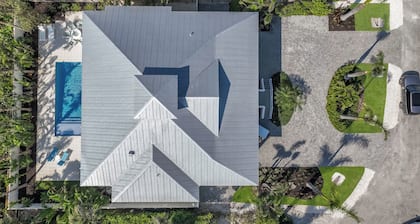 270 Seabreeze | Private Pool | Boca Grande | 5 Bedroom - Sleeps 10