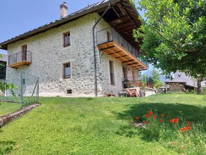 Esterni