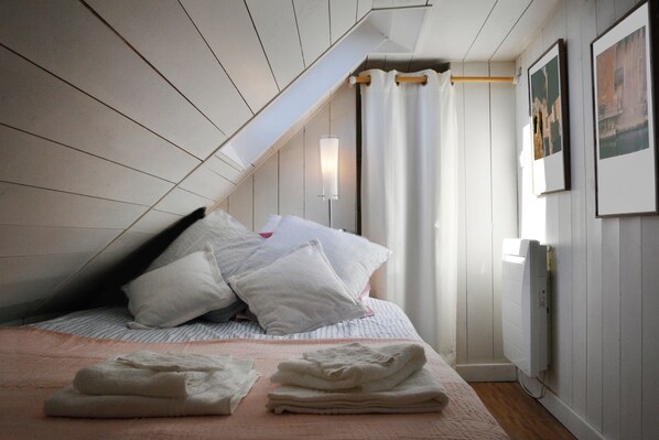 1 Schlafzimmer, Bügeleisen/Bügelbrett, kostenloses WLAN, Bettwäsche