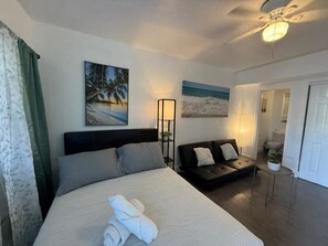 1 bedroom, WiFi, bed sheets