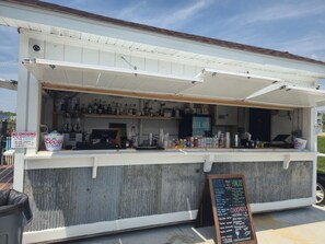 Bar (en la propiedad)