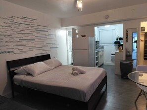 1 dormitorio, wifi, ropa de cama
