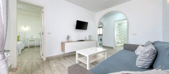 La Marisma - WIFI and Balcony By LVH