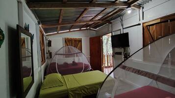 1 camera, Wi-Fi gratuito, lenzuola