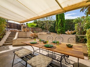 Servei de restauració a l'aire lliure