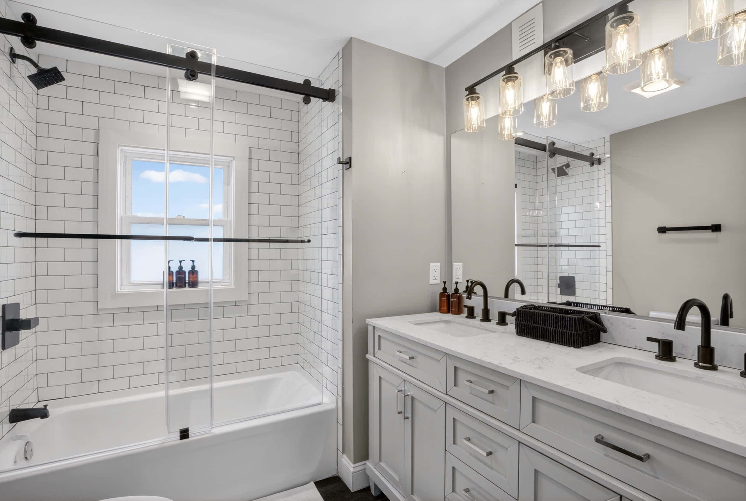 Shower, hair dryer, towels, shampoo