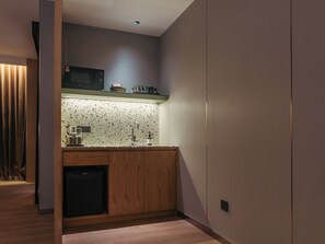 Seaview Executive | In-room safe, soundproofing, iron/ironing board, free WiFi - Shō Hotel Penang (George Town)