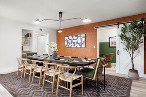 Dining - Scottsdale 7-BR Oasis: Speakeasy, Pickleball, Golf (Scottsdale)