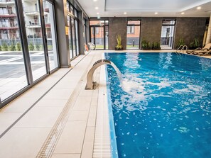Piscine couverte, piscine chauffée
