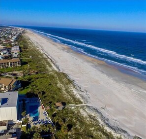 Beach nearby, sun loungers, beach towels - Ocean View Condo - Ocean & Racquet Resort [20% DISCOUNT ON 7+ NIGHT STAYS] (St. Augustine)