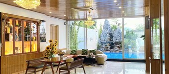 Êm Villa 8 Bedrooms with Swimming Pool
