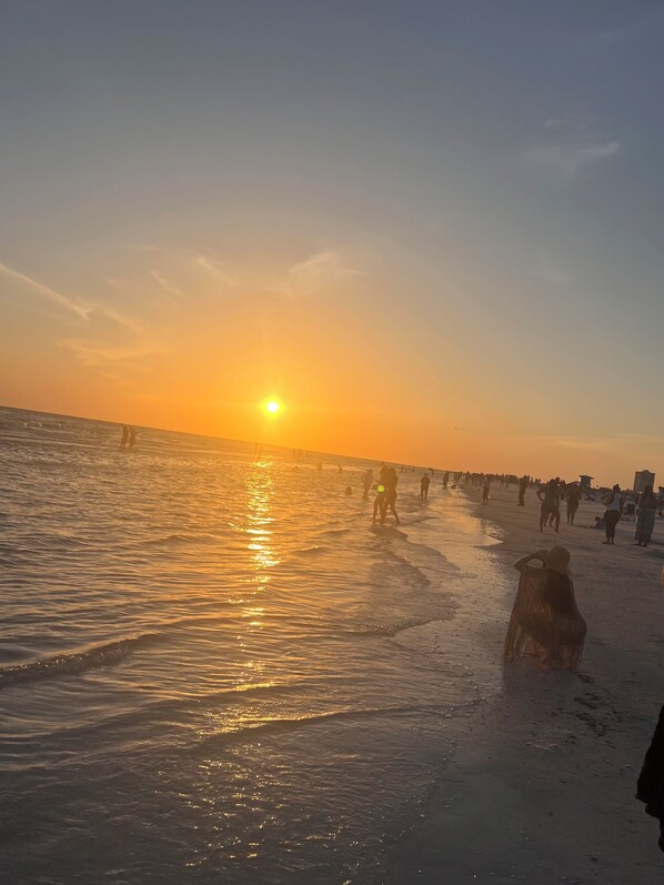 Sun-loungers, beach towels