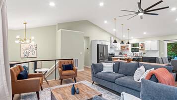 TV connectée, jeux vidéo, livres, médiathèque