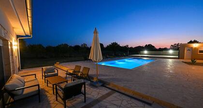 Holiday Home Marija with pool