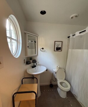 Hair dryer, towels, soap, toilet paper