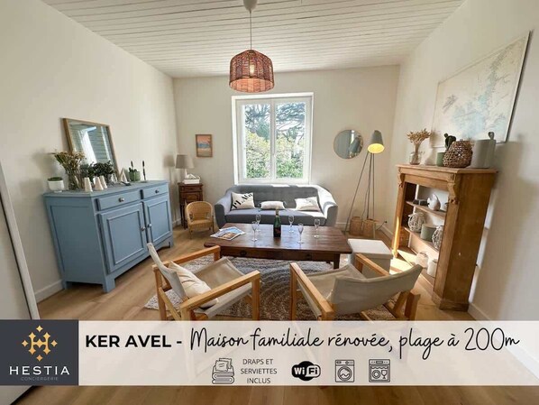 Interior - Ker Avel - Renovated family house near the beach (Ploudalmézeau)