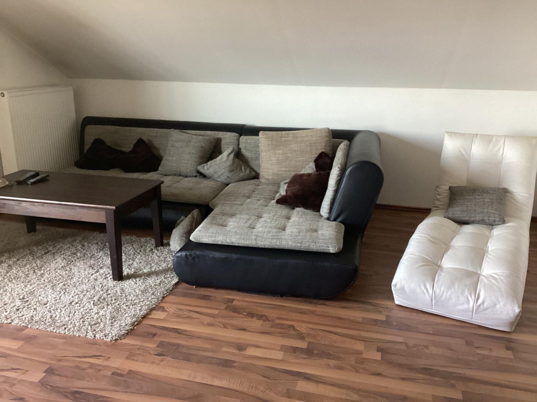 Ferienwohnung mit Balkon-Ferienwohnung Staffelbergblick