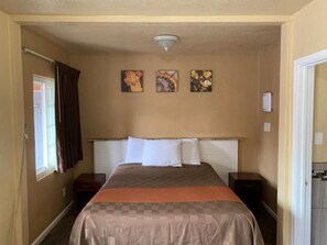 Free WiFi - Sunlight Motel (Long Beach)