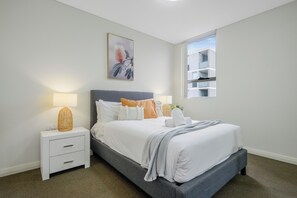 2 habitaciones, tabla de planchar con plancha y wifi gratis