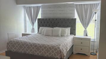 3 bedrooms, iron/ironing board, WiFi