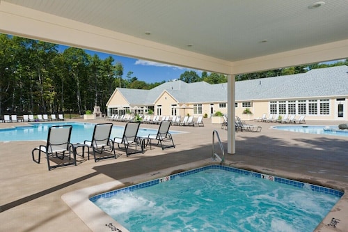 Its a “Shore Thing" is a 2-bedroom at Seaglass Village in Wells. 
