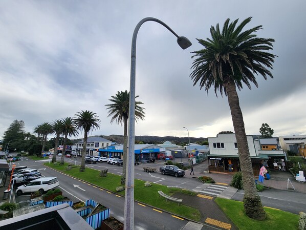 Third-party on-site parking