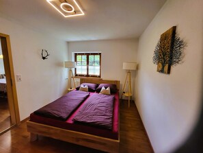 1 quarto, roupa de cama