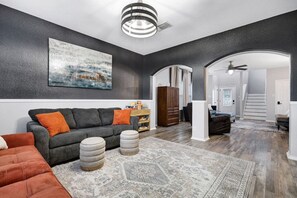 TV, fireplace, ping pong