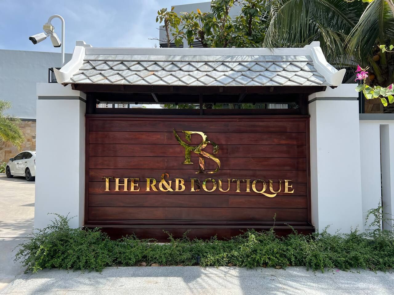 Foto - The R&B Boutique
