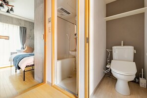 202 | Bathroom - Amika First (Tokyo)