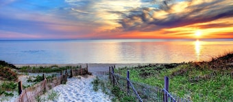 NEW! Charming 3-Bedroom House in Dennis Fire Pit | Private Yard | Cul-de-Sac