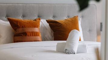 5 makuuhuonetta, työpöytä, silitysrauta/-lauta, Wi-Fi