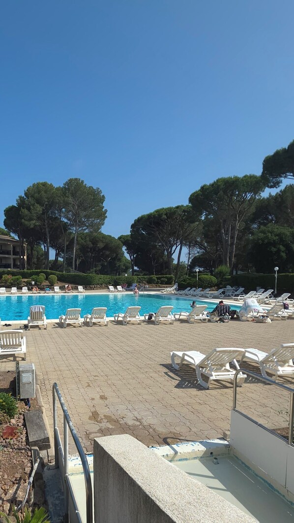 Opvarmet pool