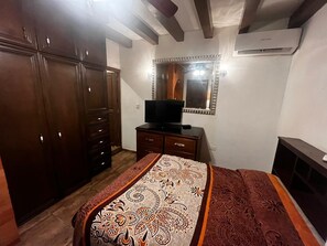 1 bedroom, iron/ironing board, WiFi, bed sheets - Loft for executives/students, furnished and equipped, internet, cable (Monterrey)