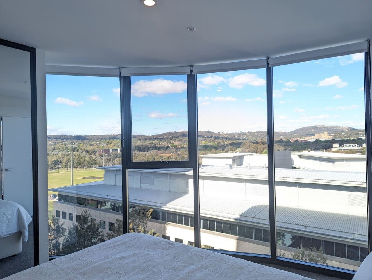 2 bedrooms, desk, iron/ironing board, WiFi