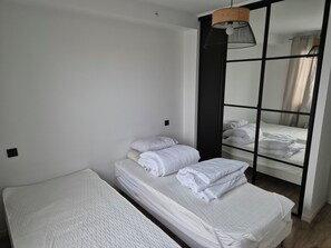 3 soverom, strykejern/-brett, wi-fi og sengetøy