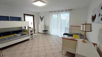 4 quartos, Wi-Fi, roupa de cama