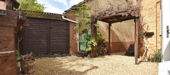 エメラルド ハウス イン リトル セットフォード