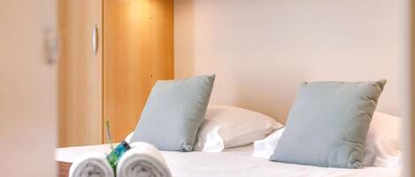 2 bedrooms, free WiFi