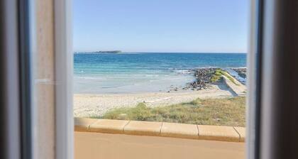 Blue Wave Beach Appartment