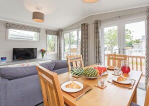 Imagen sin descripción, 3 de 9, botón