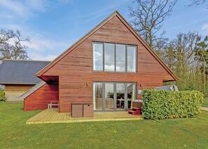 Exterior - 2 bedroom accommodation in Pocklington, York (Pocklington, York)