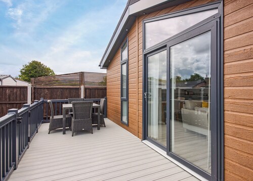 2 bedroom accommodation in Talacre, Holywell