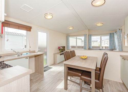 2 bedroom accommodation in Talacre, Holywell