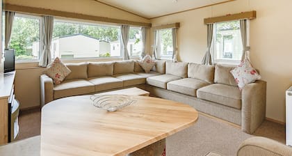 2 bedroom accommodation in Talacre, Holywell