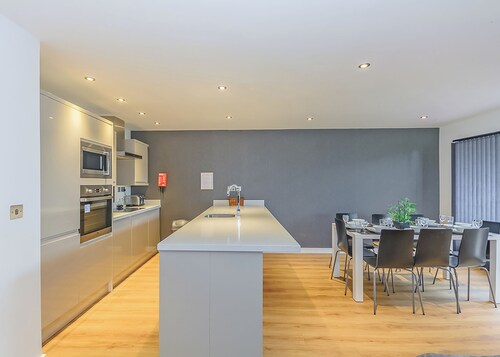 3 bedroom accommodation in Pocklington, York