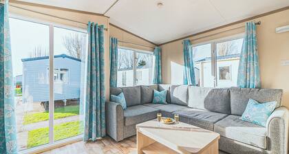 1 bedroom accommodation in Talacre, Holywell