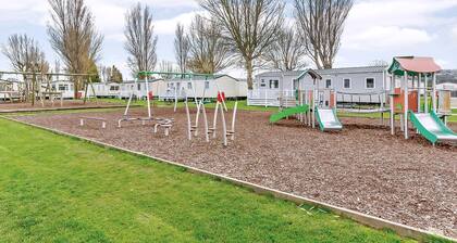 4 Schlafzimmer Unterkunft in Talacre, Holywell