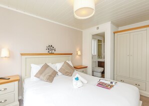 4 bedrooms