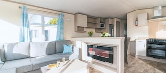 3 bedroom accommodation in Talacre, Holywell